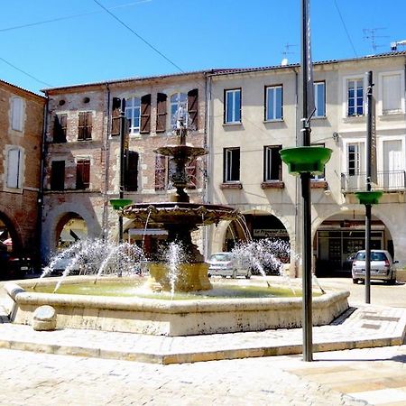 Appartement Catharina Villeneuve-sur-Lot Exterior foto